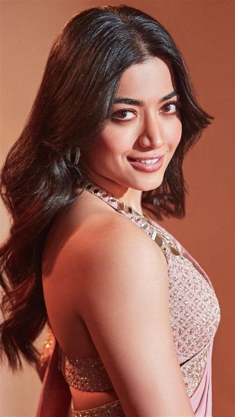 rashmika mandanna boobs photos|10 gorgeous pictures of Rashmika Mandanna 